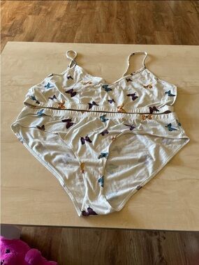 SHEIN White Butterfly Print Bralette and Brief Set